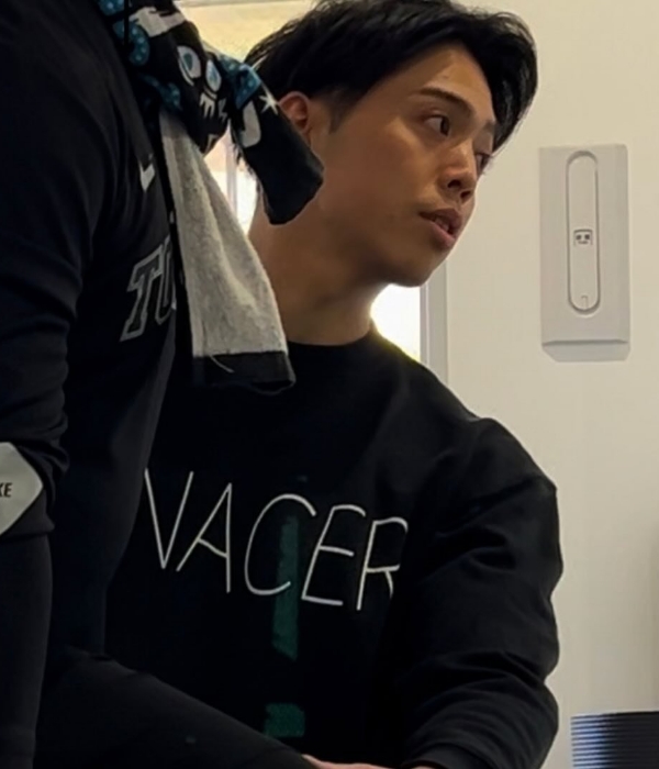 白澤 朋史